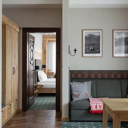 Hotel apartamentowy Cristina